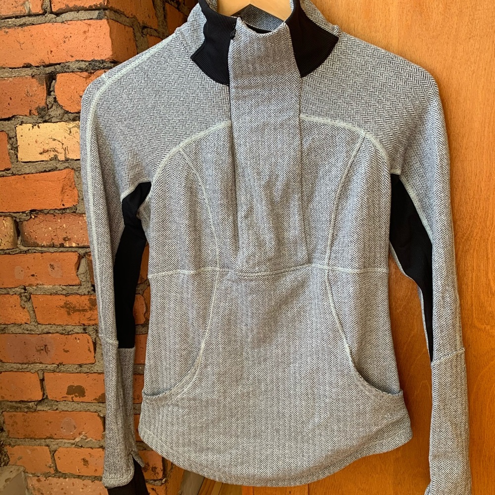 lululemon athletica Gray and Black Sweatshirt
